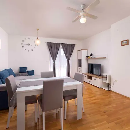 In Silo/insel Krk 13497 Apartment *